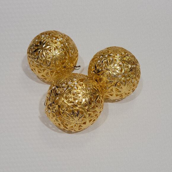 Vintage Eckartina Gold Filigree West Germany Christmas Round Ornaments Lot of 3 - Picture 2 of 3